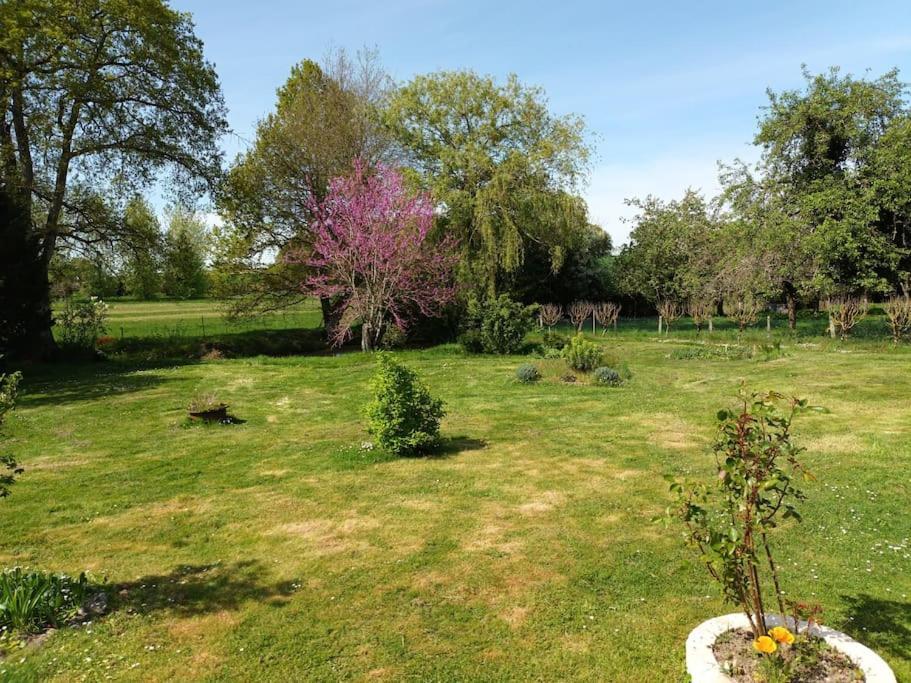 Le Domaine Du Bengal 2 Veuil Exterior foto